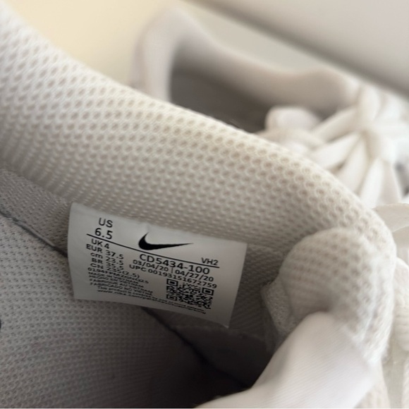 Nike  court vision sneakers, women’s sz 6.5 - Picture 9 of 10